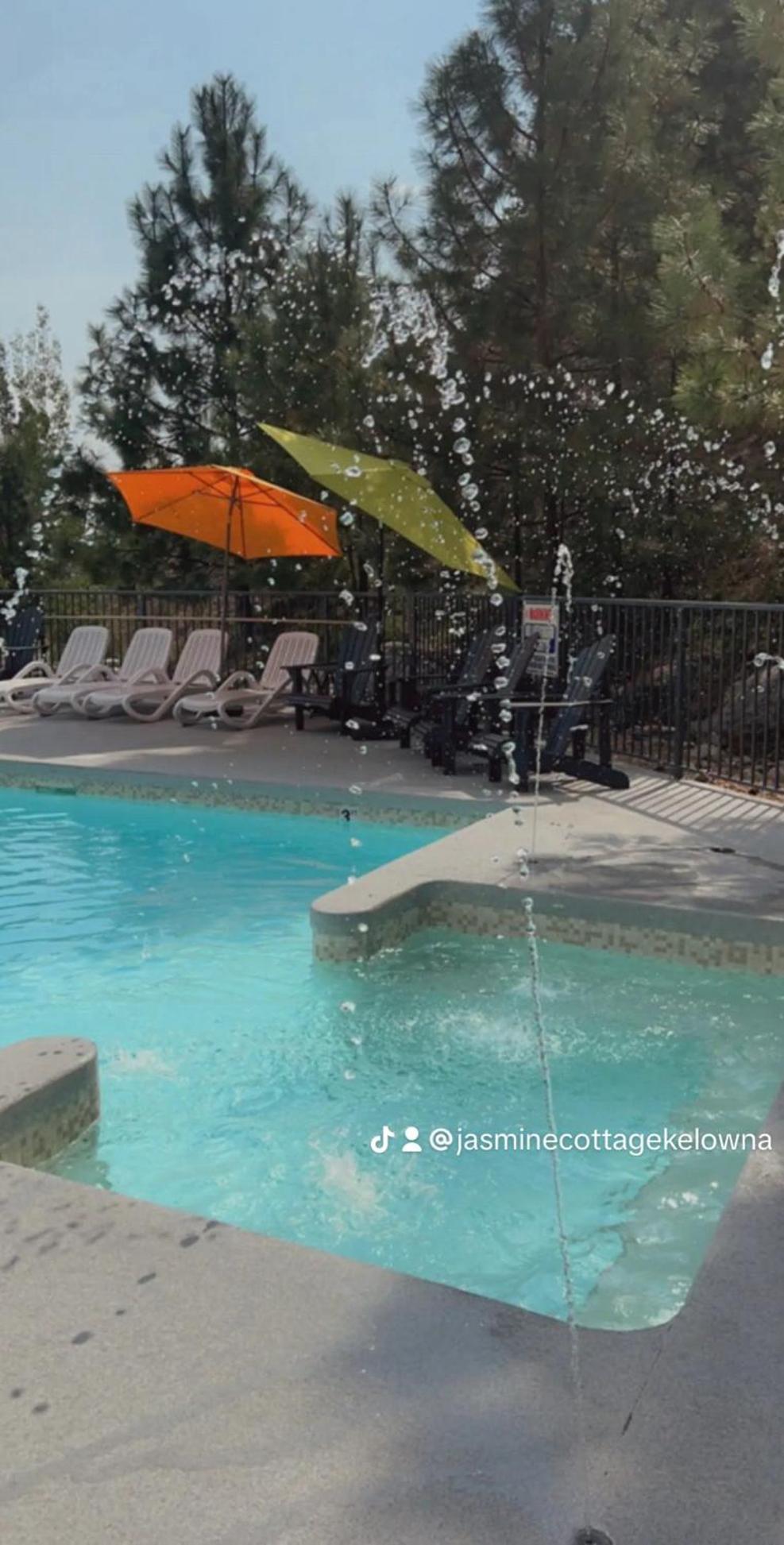 Jasmine Cottage קלונה מראה חיצוני תמונה
